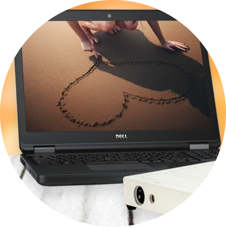 AR_Informationsfeldanalyse_Badge Bild Laptop